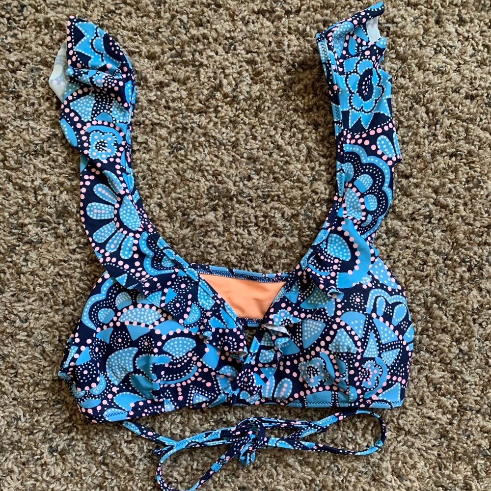 Wrap Around Scoop Bikini Top